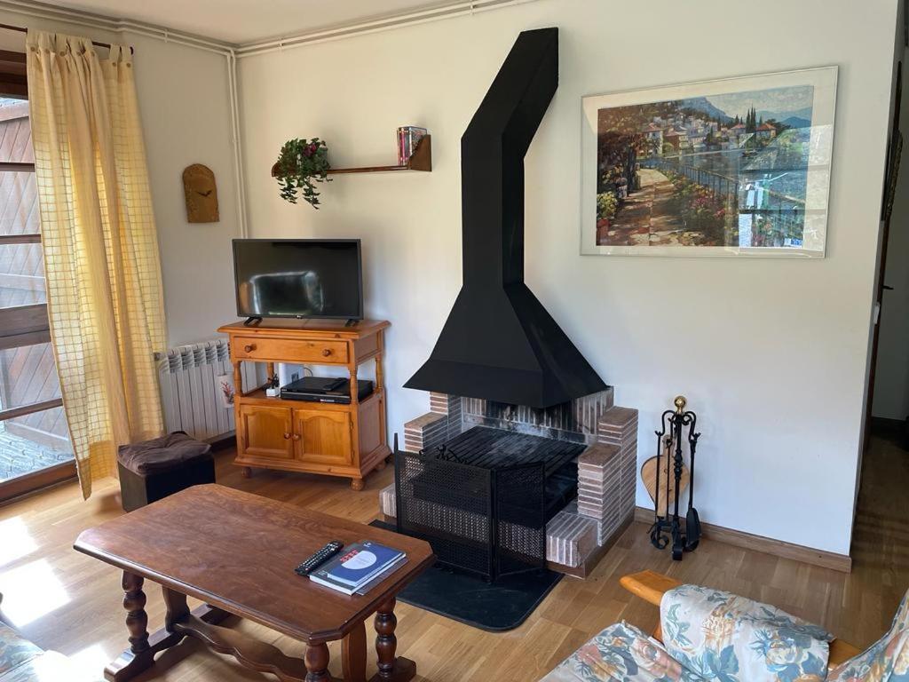 Bonito Apartamento Incles By Renttarter Exteriör bild