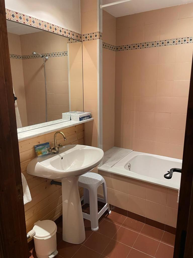 Bonito Apartamento Incles By Renttarter Exteriör bild
