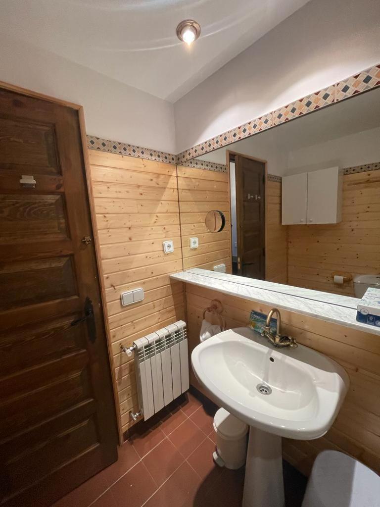 Bonito Apartamento Incles By Renttarter Exteriör bild